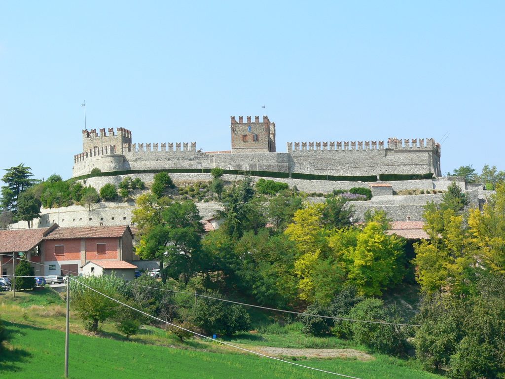 Castello_di_Montesegale